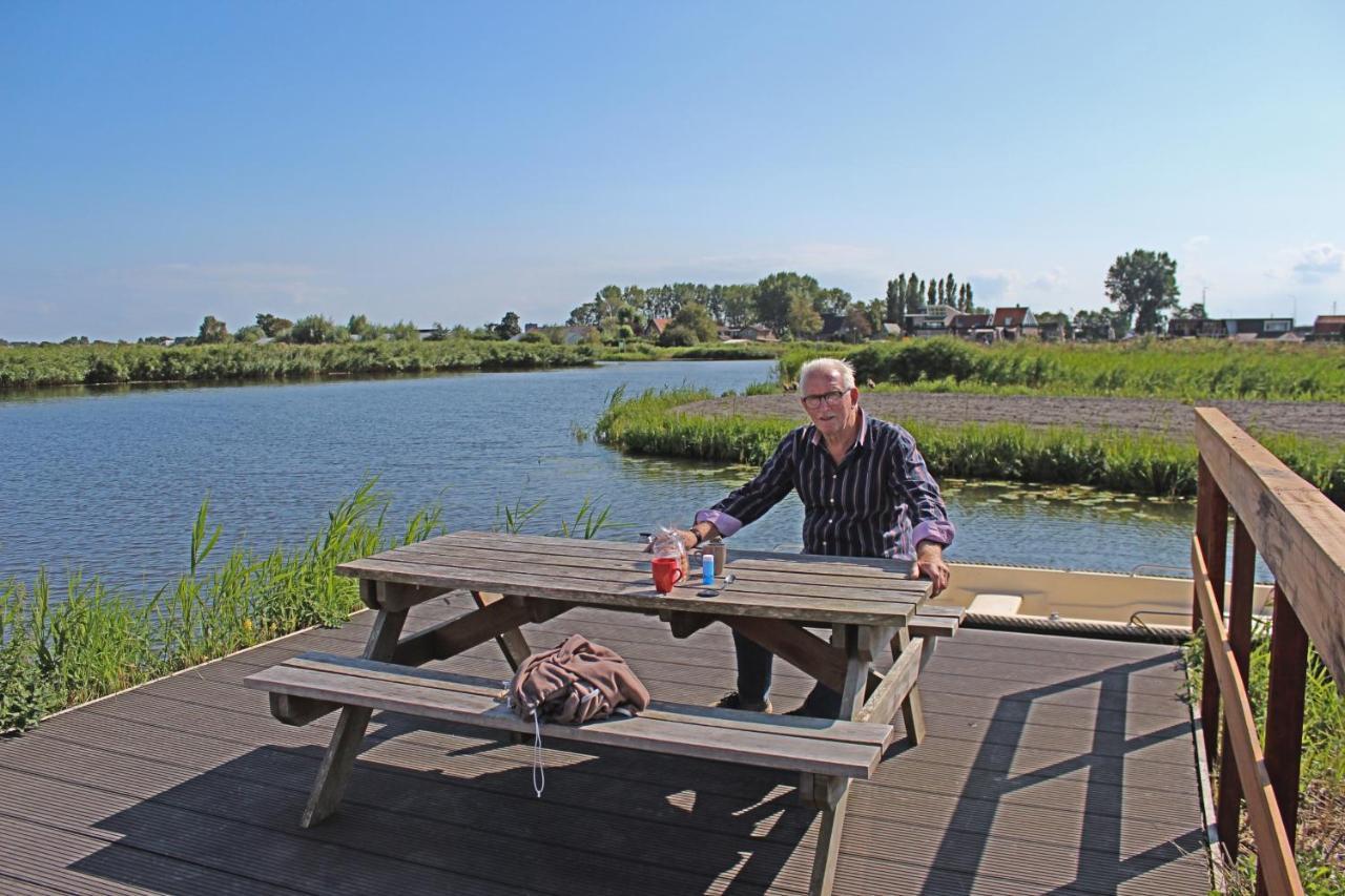 Ferienwohnung Atelieronwater # De Fuut Broek op Langedijk Exterior foto