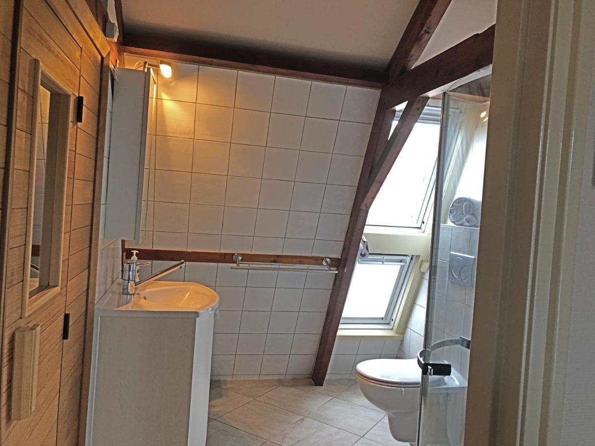 Ferienwohnung Atelieronwater # De Fuut Broek op Langedijk Exterior foto